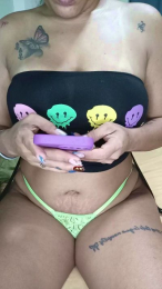 emmabraumm webcam model stream image