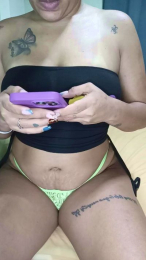 emmabraumm webcam model stream image