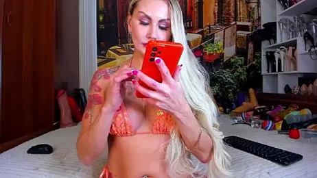 NikkaHOTx webcam model stream image