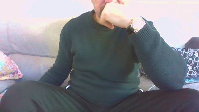 AlexJulian740 webcam model stream image
