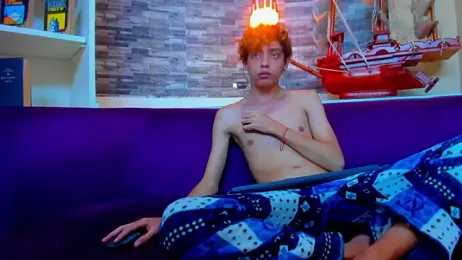 Twinkk_Guy webcam model stream image