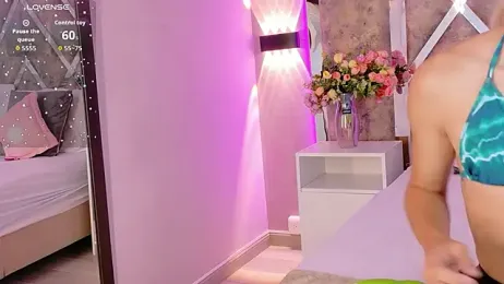 MaxiRogers webcam model stream image