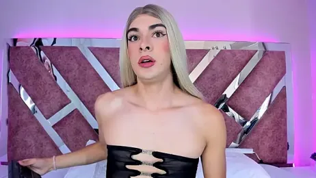 MaxiRogers webcam model stream image