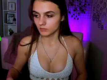 zaina_kiss webcam model stream image