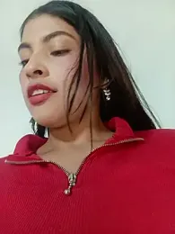 Fox_Roxxan webcam model stream image