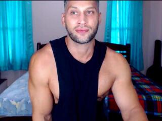Ronnie X webcam model stream image