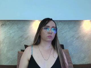 Ashlley Bennet webcam model stream image