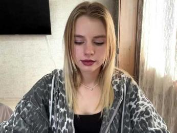 Jeanice webcam model stream image