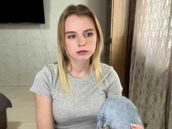 Jeanice webcam model stream image