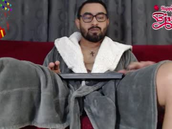 ryan_ruggeroo webcam model stream image