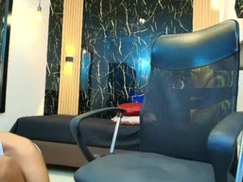 valerihot_1 webcam model stream image