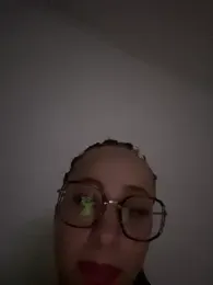 queenlo_xxx webcam model stream image