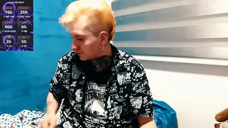 Marieblueeyes webcam model stream image