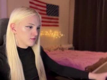 tiffany2005 webcam model stream image