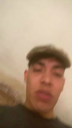 richard2061 webcam model stream image