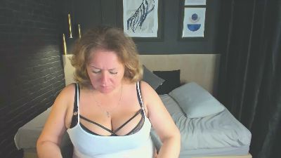 JenniferLight webcam model stream image