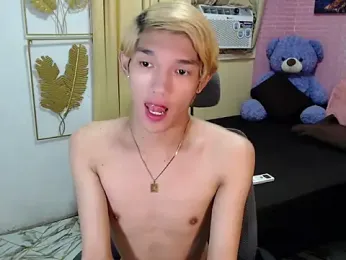 urasian_john18 webcam model stream image