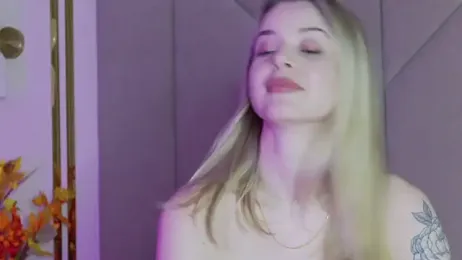 Touch_me webcam model stream image