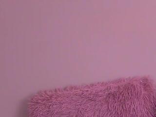 Ova Parlow webcam model stream image