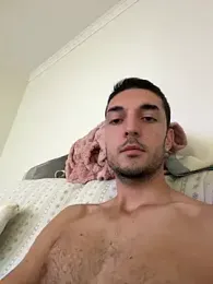Mikl360 webcam model stream image