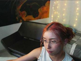 RoseSinsDomViktor webcam model stream image