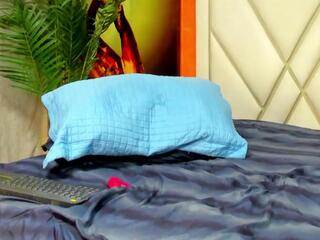 Mia Kleim webcam flirt4free model stream image