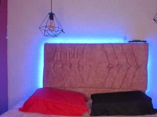 Salome Lewiss webcam model stream image