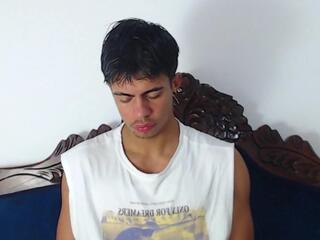 Cody Pipper webcam flirt4free model stream image