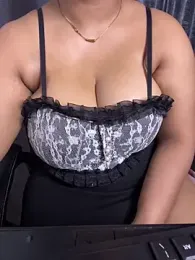 Ritu-Babe webcam model stream image