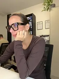 Hii_Lolla webcam model stream image