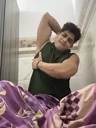 Anshtease webcam model stream image