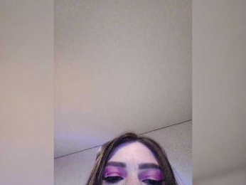 Jeanneen webcam bongacams model stream image