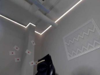 UliKop webcam model stream image
