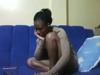 Smillie_prety webcam model stream image