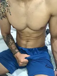 dot_21cm_ webcam model stream image