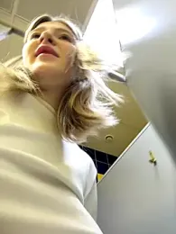 littlebitchesss webcam stripchat model stream image