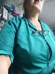 Edged_Hot69 webcam model stream image