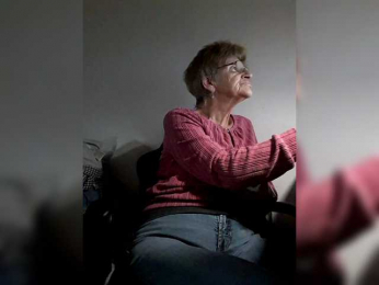 Reife-dame webcam model stream image