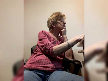 Reife-dame webcam model stream image