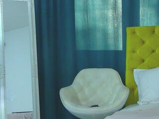 Ruby Hills webcam flirt4free model stream image