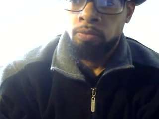 llmywood webcam model stream image