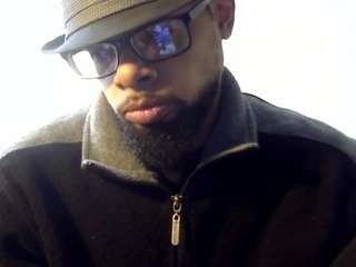 llmywood webcam model stream image