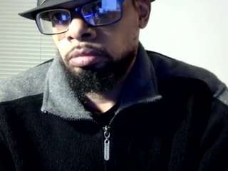 llmywood webcam model stream image