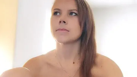 Victoria_03 webcam model stream image