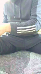 Legtiste webcam model stream image