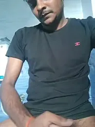 Itsdesi_boy webcam model stream image