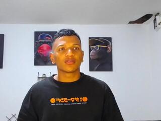 Airon Garcia webcam model stream image