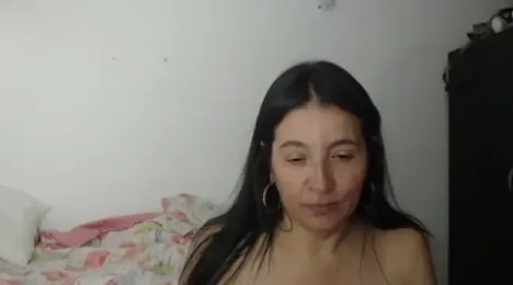 stefilove10 webcam model stream image