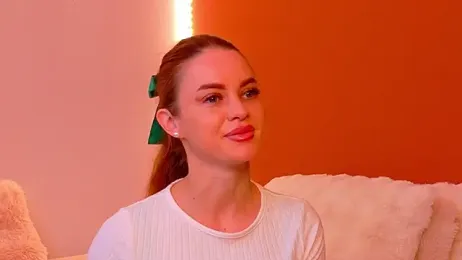 Mirra_ webcam model stream image