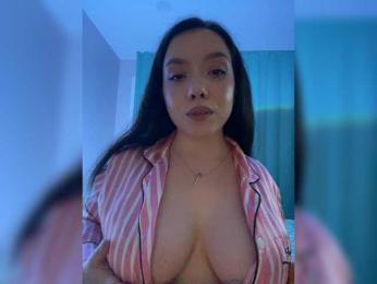 ElliLin webcam bongacams model stream image
